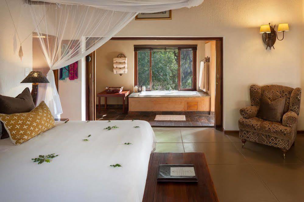 Monwana Hotel Hoedspruit Exterior photo